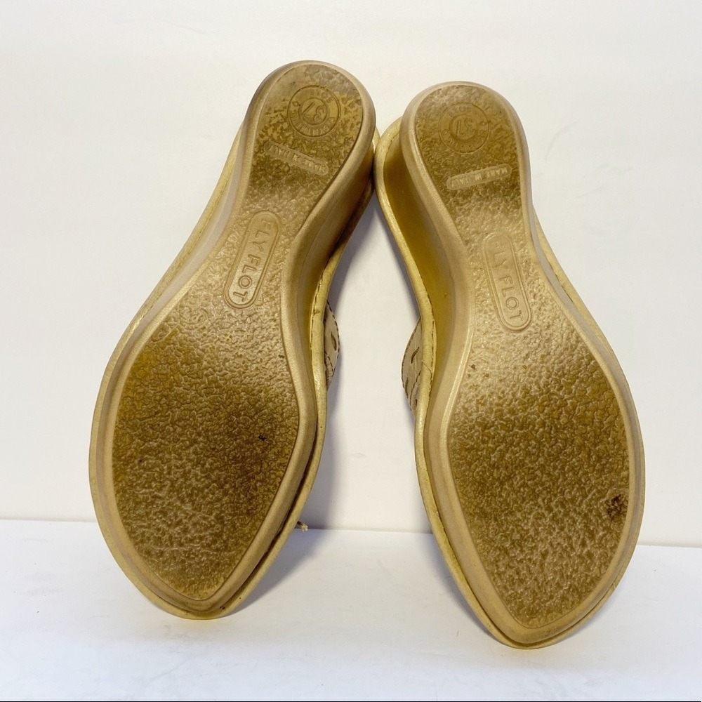 Fly Flot Wedge Sandals Womens 37 Beige Leather Metallic Whipstitch Mule Slip-on - Picture 10 of 10